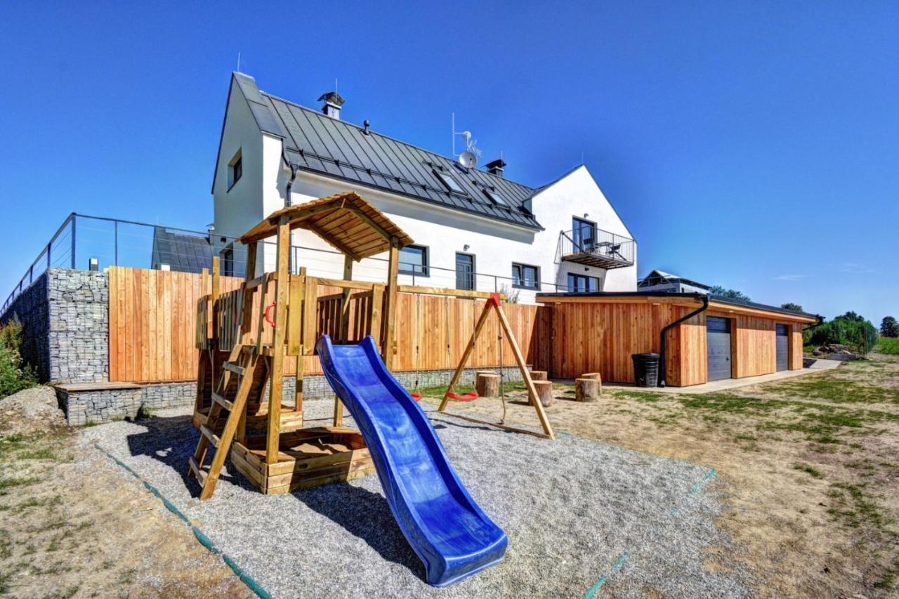 Apartman Lipno - Dve Zatoky Frymburk Bagian luar foto